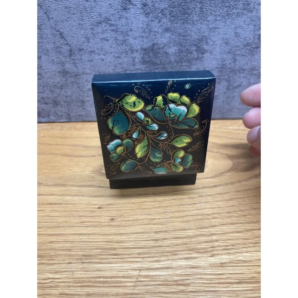 Wooden Trinket Jewelry Box‎ w/ Hinged Lid Floral Design